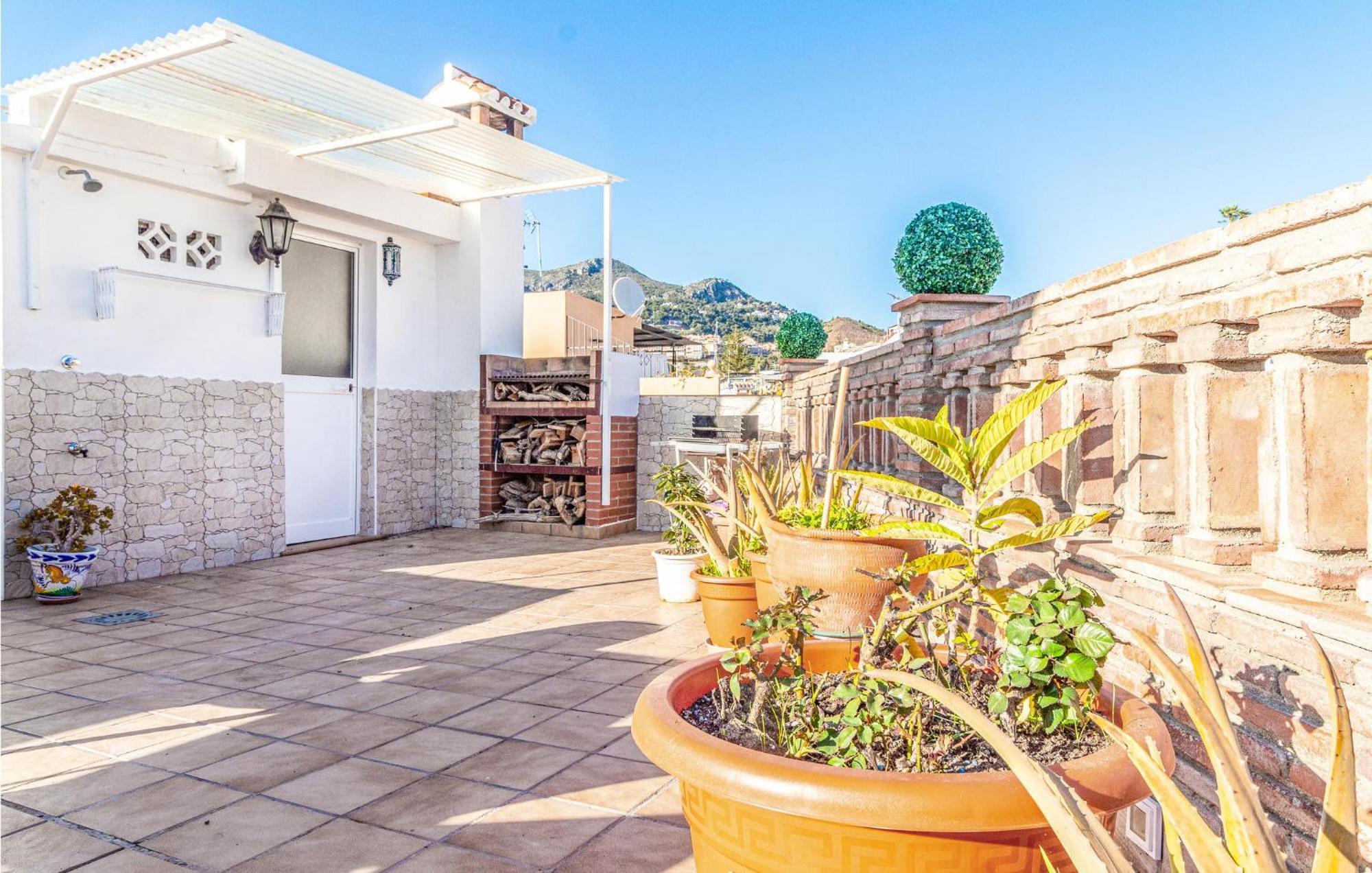 Stunning Home In Mlaga With 2 Bedrooms And Wifi Málaga Exterior foto